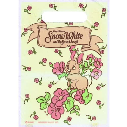 8 Dwarfs and Snow White Treat Bag Candy Party Favors includes ribbon and clear bags
